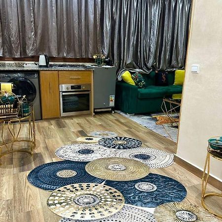 Appartement Au Centre Marrakech Marrakesh Exteriör bild